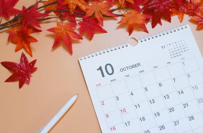 もみじと10月のカレンダー